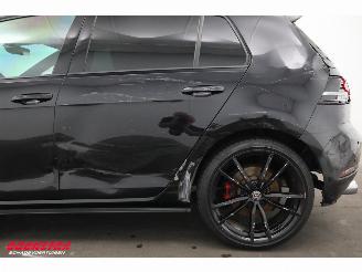 Volkswagen Golf 2.0 TSI GTI Performance Pano LED ACC Camera SHZ picture 16