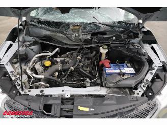 Nissan Qashqai 1.2 Tekna Pano Leder 360° Navi Cruise SHZ picture 8