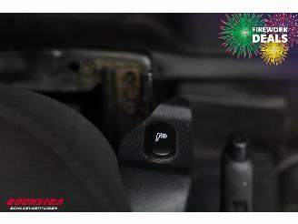 Ford Transit 2.0 TDCI 170 PK Aut. L2-H3 Trend Airco Cruise picture 35