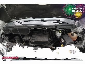 Ford Transit 2.0 TDCI 170 PK Aut. L2-H3 Trend Airco Cruise picture 11