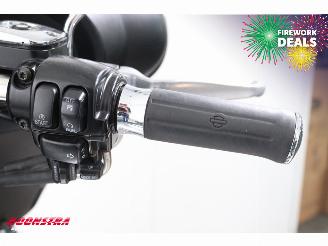 Harley-Davidson  FLHTCUI Electra Glide Ultra Classic 100 Years Ed. Cruise Radio 11.527mi! picture 21