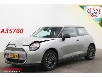 Mini Cooper SE Electric 54.2 kWh 218 PK LED Navi Cruise Camera picture 1