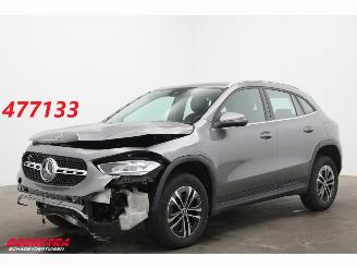 damaged passenger cars Mercedes GLA 200 d Aut. Business Line Navi Clima Cruise PDC 2023/3