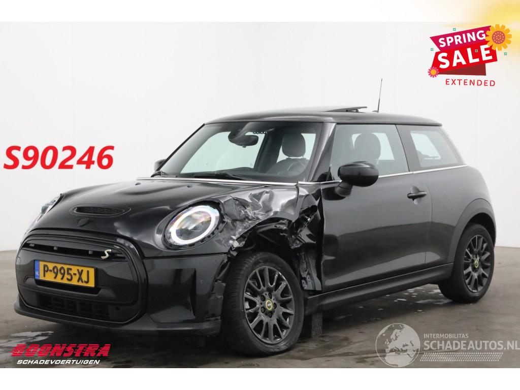 Mini Mini Cooper E 33 kWh Schuifdak LED Leder Cruise Camera SHZ