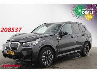 Schadeauto BMW iX3 Executive M-sport Pano ACC Leder Navi SHZ AHK 2021/12