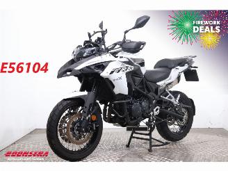krockskadad bil motor Benelli  TRK 502 X 35 KW ABS 2.500 km! 2025/4