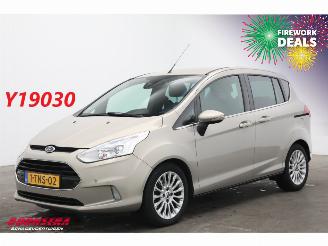 Vaurioauto  passenger cars Ford B-Max 1.0 EcoBoost Titanium Navi Clima Cruise Camera PDC 139.571 km! 2014/3