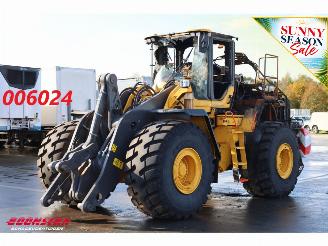 skadebil auto Volvo C4 L220H Wheelloader BY 2025 2025/12