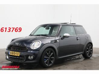 krockskadad bil auto Mini Mini 1.6 Cooper Aut. Org.NL! Chili Pano Leder Navi SHZ PDC 2013/3