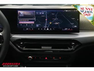 BMW 3-serie 330e Schuifdak 360° LED Cruise SHZ 4.216 km! picture 16