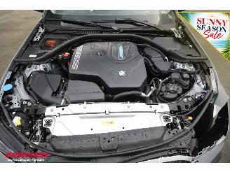 BMW 3-serie 330e Schuifdak 360° LED Cruise SHZ 4.216 km! picture 8