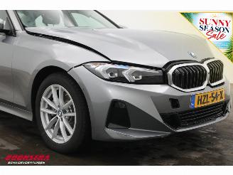 BMW 3-serie 330e Schuifdak 360° LED Cruise SHZ 4.216 km! picture 5