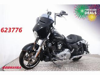 Schade motor Harley-Davidson  FLHX Street Glide LED Cruise Radio 2017/1