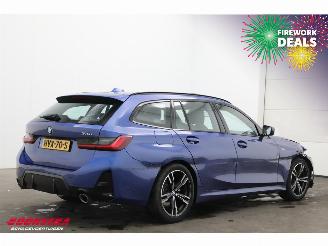 BMW 3-serie Touring 318i M-Sport Pano LED Leder Camera SHZ AHK picture 3