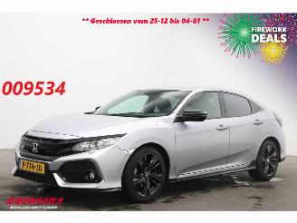Vaurioauto  passenger cars Honda Civic 1.0 i-VTEC Elegance Leder ACC Navi Clima Camera SHZ 2019/2