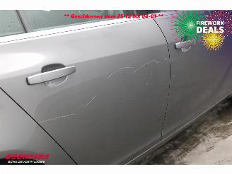 Opel Insignia Sports Tourer 1.6 T Edition Navi Clima Cruise PDC AHK picture 6