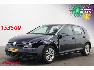 Schadeauto Volkswagen Golf 1.0 TSI Comfortline Navi Clima Cruise PDC AHK 125.216 km! 2017/2