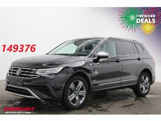 Schadeauto Volkswagen Tiguan 2.0 TDI 200 PK 4Motion LED ACC H/K Camera SHZ LRHZ AHK 2024/8