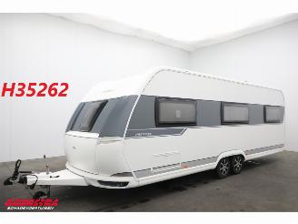 skadebil caravan Hobby  650 Prestige Luifel Rondzit Douche Oven BY 2017 2017/2