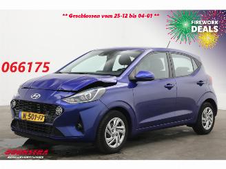 Vaurioauto  passenger cars Hyundai I-10 1.0 Premium Navi Clima Cruise Camera 2021/10