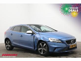 Volvo V-40 1.5 T3 Aut. R-Design LED H/K Leder Navi Clima Cruise Camera SHZ PDC AHK picture 2