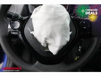 Peugeot 108 1.0 e-VTi Active Airco Bluetooth Eerste Eigenaar 11.991 km! picture 18