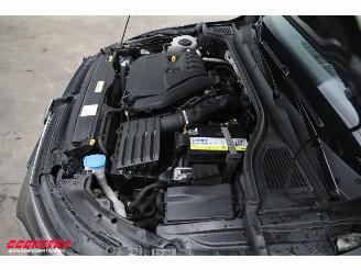 Volkswagen Golf 1.5 eTSI DSG R-Line LED ACC Virtual Navi Camera LRHZ picture 10