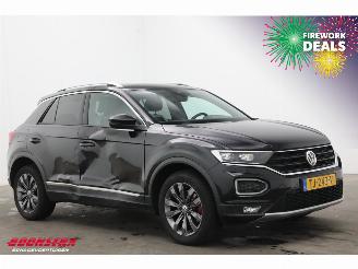 Volkswagen T-Roc 1.5 TSI DSG Sport LED ACC Navi Clima PDC AHK picture 2