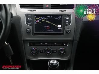 Volkswagen Golf 1.0 TSI Comfortline Navi Clima Cruise Camera PDC AHK 74.205 km! picture 13