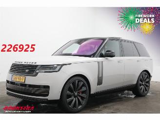 Land Rover Range Rover P550e SV PHEV Pano 4X Memory/Massage/Ventilatie Meridian 360° 14.294 km! 2024/6