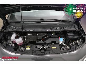 Volkswagen ID.3 First Max 58 kWh Pano LED Navi Clima Camera LRHZ SHZ AHK picture 8