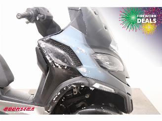 Piaggio  MP3 530 HPE Exclusive ABS Camera 4.804 km! picture 15