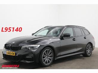 Vaurioauto  passenger cars BMW 3-serie Touring 318i M-Sport LED Leder Navi Clima Cruise Camera SHZ 2021/11