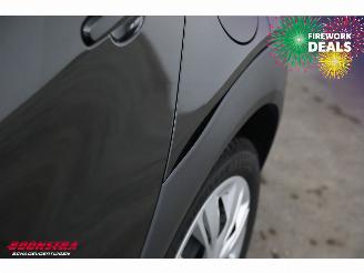 Toyota Aygo 1.0 VVT-i MT Play ACC Bluetooth Airco Camera picture 16