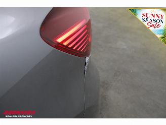 Renault Captur 1.3 TCe Aut. EDC 140 Intens LED Navi Clima Cruise Camera PDC picture 13