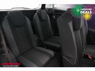 Peugeot 5008 1.2 PT Executive 7-Pers. Navi Clima Cruise Camera AHK picture 14