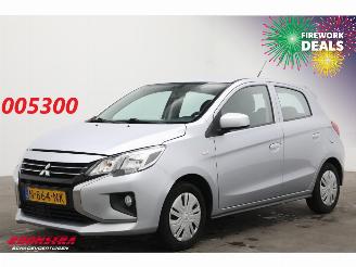 krockskadad bil auto Mitsubishi Space-star 1.2 Cool+ Bluetooth Airco 2021/11
