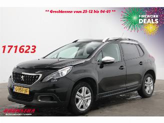 skadebil auto Peugeot 2008 1.2 PureTech Aut. Signature Navi Airco Cruise PDC 59.303 km! 2019/9