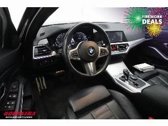 BMW 3-serie 330e High Executive Schuifdak Leder HUD H/K ACC LED SHZ picture 14