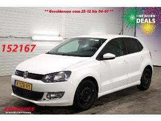 uszkodzony samochody osobowe Volkswagen Polo 1.2 TDI BlueMotion 5-DRS Airco Cruise 2013/12