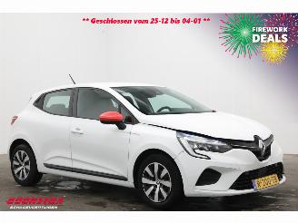 Renault Clio 1.0 TCe 90 Equilibre Navi Airco Cruise PDC 57.608 km! picture 2