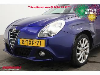Alfa Romeo Giulietta 1.4 T 170 PK Aut. Distinctive Lusso Navi Clima Cruise PDC AHK picture 5