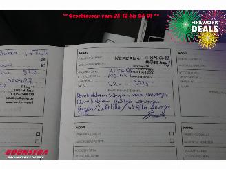 Alfa Romeo Giulietta 1.4 T 170 PK Aut. Distinctive Lusso Navi Clima Cruise PDC AHK picture 20