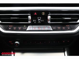 BMW 3-serie 320e Business Edition Plus LED Leder Navi Clima Cruise SHZ PDC picture 23