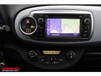 Toyota Yaris 1.5 Full Hybrid Aspiration Navi Clima Cruise AHK 163.773 km! picture 16