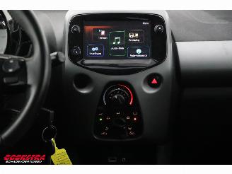 Toyota Aygo 1.0 VVT-i x-play Radio Bluetooth Airco Cruise Camera picture 11
