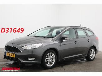 Ford Focus 1.0 Trend Navi Airco Cruise PDC AHK picture 1