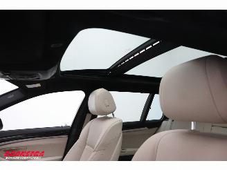 BMW 5-serie Touring 530xd M-Sport Edition Pano HUD Memory Leder Cruise SHZ picture 19