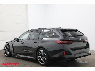 BMW 5-serie Touring 550e M-Sport xDrive Carbon HUD H/K ACC Memory 360° picture 4