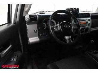 Toyota FJ Cruiser 4.0 V6 4X4 LPG-G3 Airco Cruise Camera AHK picture 10